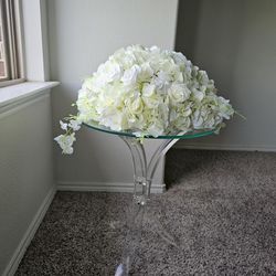 Event Flowers (White and Ivory)