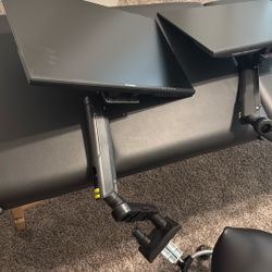 Dual Monitor Setups With Arms
