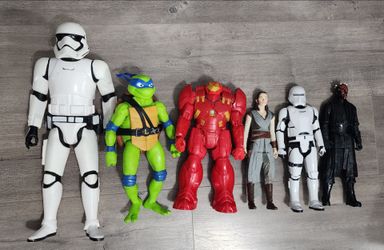 Action Figures - see description
