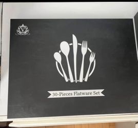 30-pieces Flatware Set