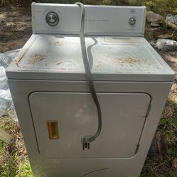 Electric Dryer Works Good