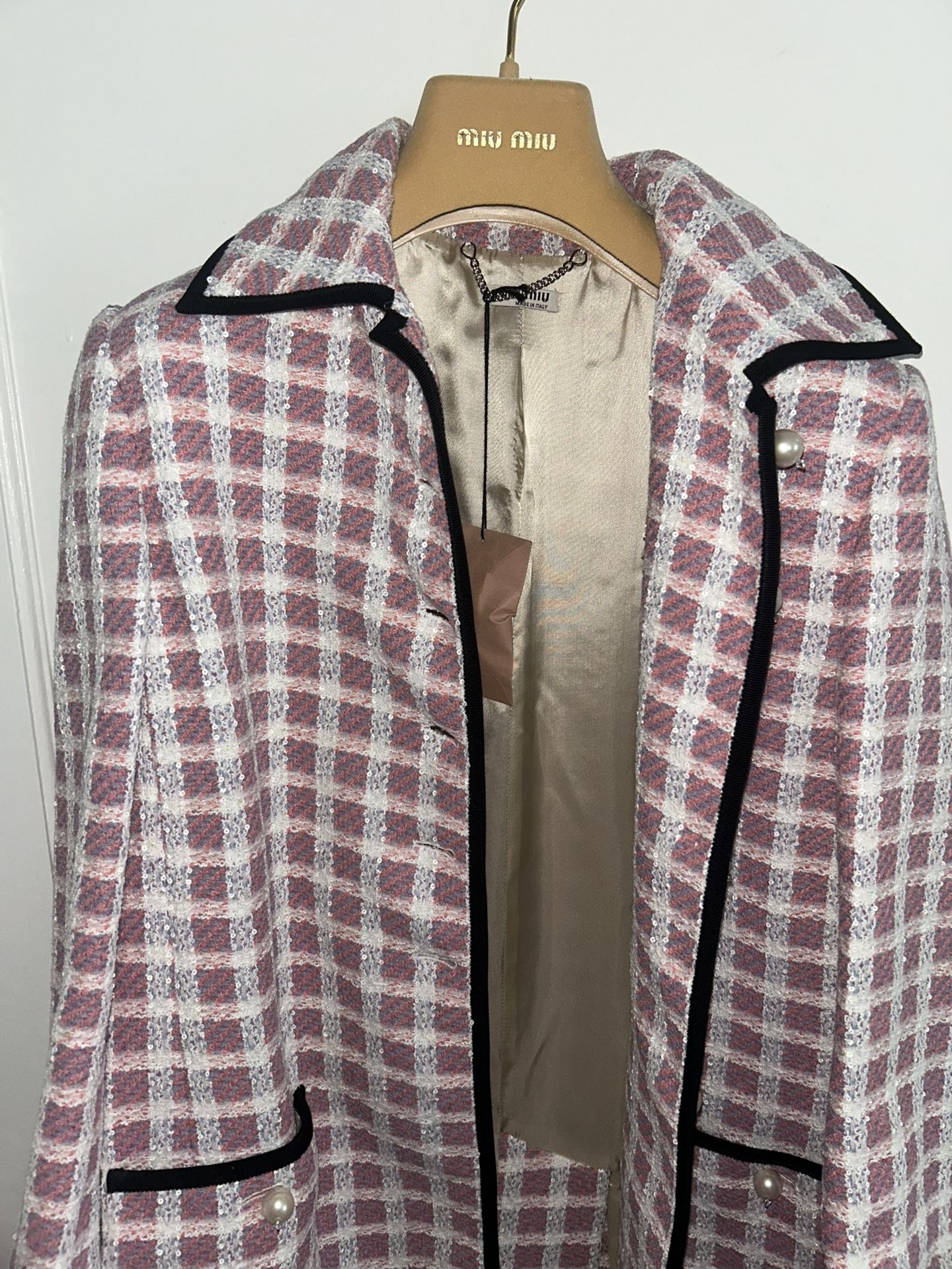 🧥 Miu Miu Tweed Coat – Size 36 – Pearl Button Detail