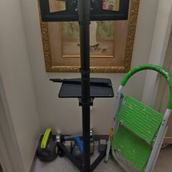 55 Inches TV Stand .I Try Used To Put My 55 Inches TV But Is No More Room In My Bedroom. So i Hand Up Installed  In The Wall. 