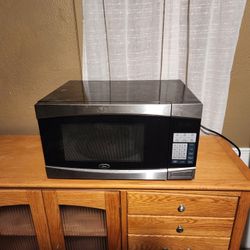 Microwave (1000W)