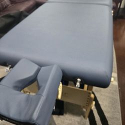 Portable Masters Massage Table With Carry Case And More