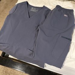 Figs Scrubs Like New 