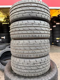 Vendo set de llantas 215/40r18 Dunlop en perfectas condiciones de Vida