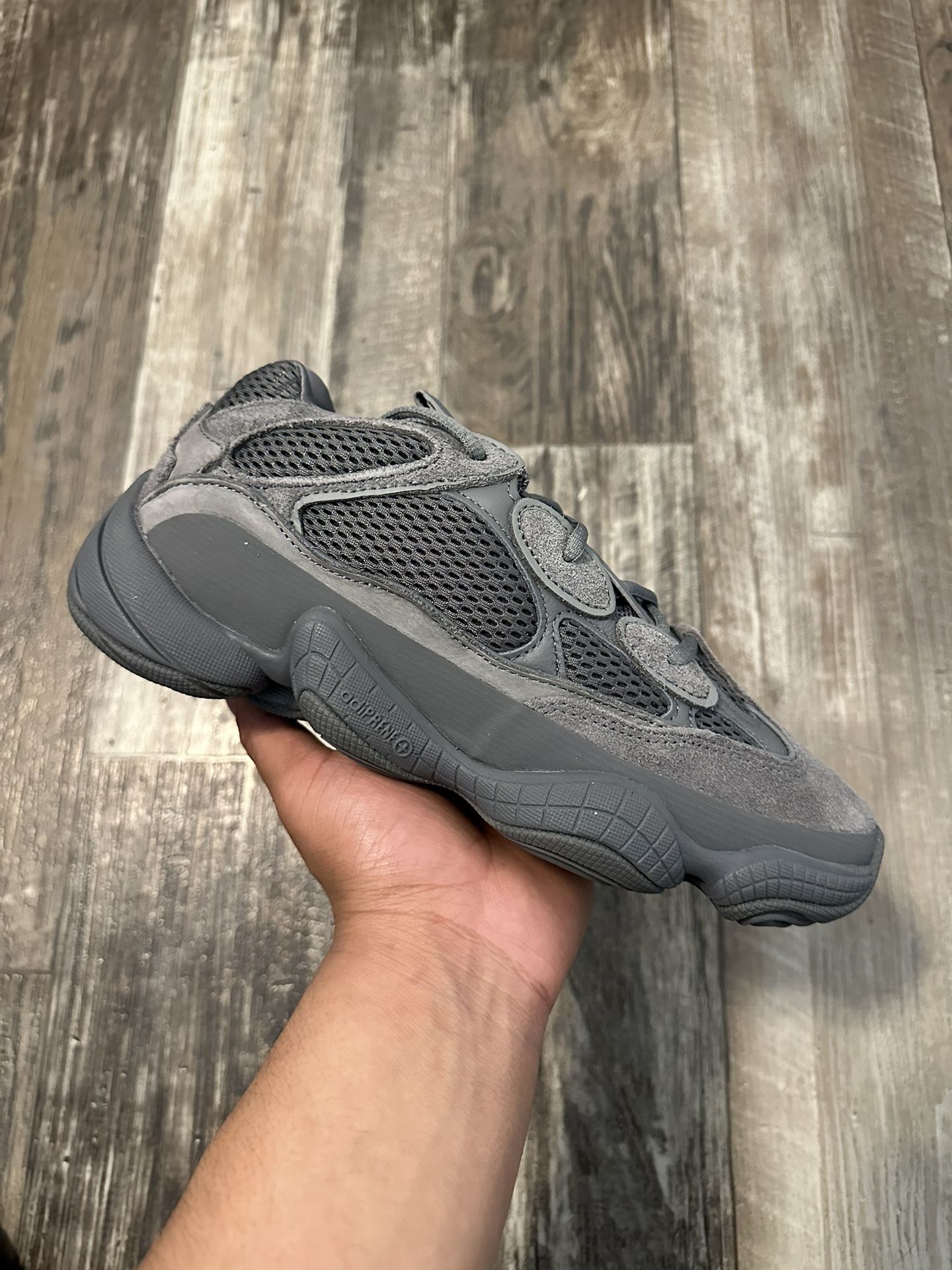 Yeezy 500 “Granite” (7.5)