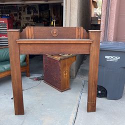 Antique Art Deco Mantle