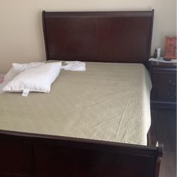 Full Size Bed Frame W/ Box Spring
