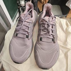 Adidas Ultraboost 9.5 Women's 