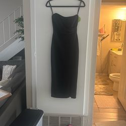 New Black Strapless Dress. Windsor Size Small