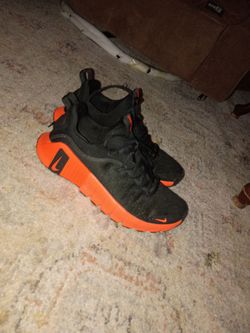 Nikes shoes 10.5men