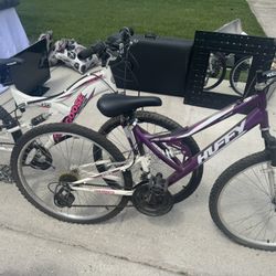  2 Girls/woman’s Bikes
