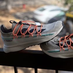 Adidas Terrex Voyager,  Size 9