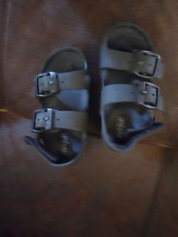 Size 7 baby sandals