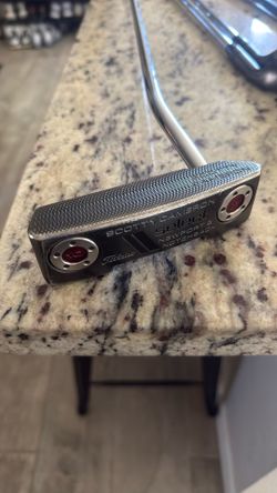 Scotty Cameron Select Newport 2 Notchback