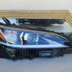 2019 - 2025 LEXUS ES ES350 RIGHT HEADLIGHT PASSENGER SIDE LED GENUINE USED OEM.  D4