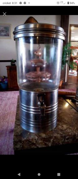 Lemonade,Sweet Tea , Kool aid Drink Despner