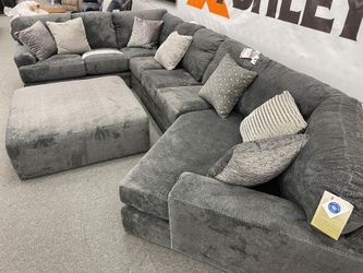 Mammoth Luxury Living Room Furniture Set Fast Delivery Military Discount Color Options Only $39 Down Payment 👉 PLEASE ASK FOR JON GREEN WHEN YOU ARRI