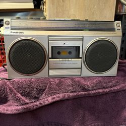 Vintage Panasonic radio with cassette player