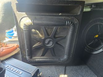 Speakers / subs