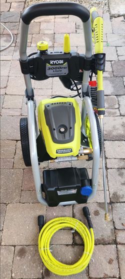RYOBI
3000 PSI 1.1 GPM Cold Water Electric Pressure Washer