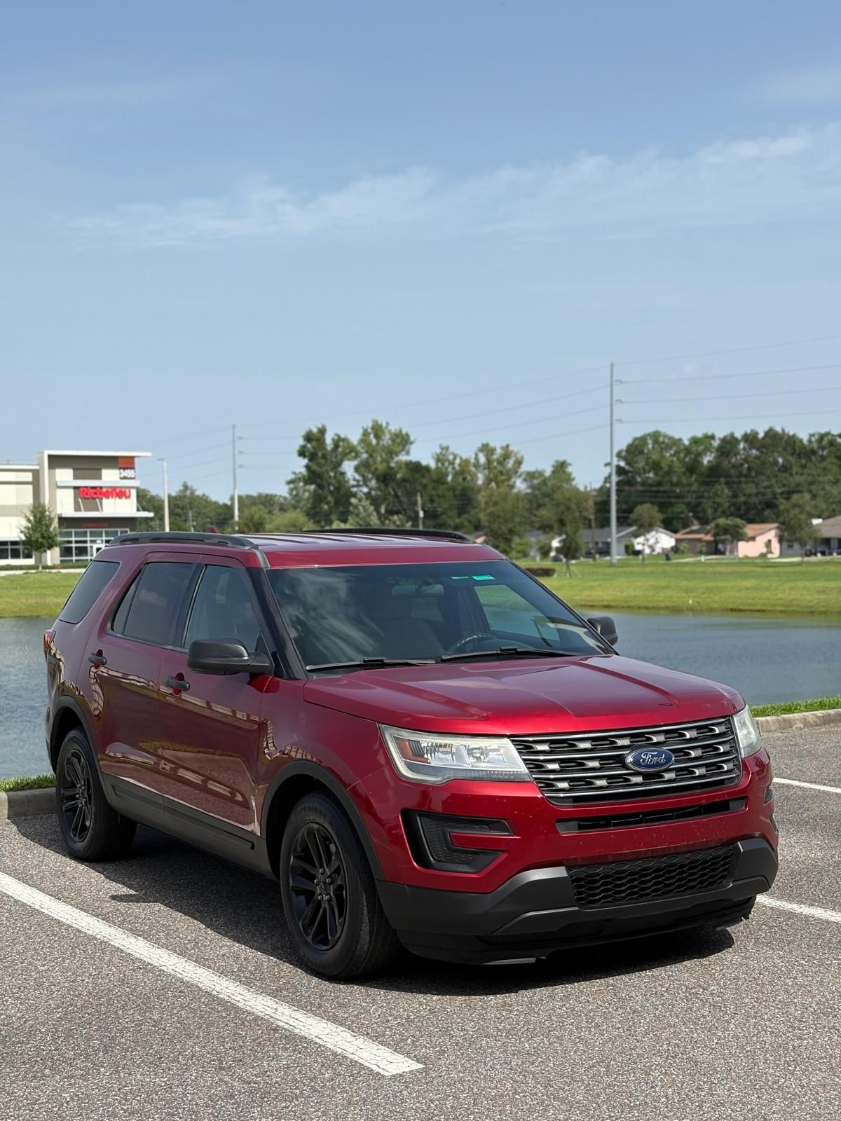 2016 Ford Explorer