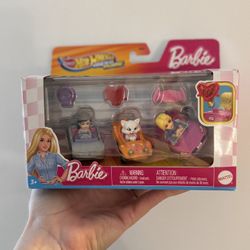New Hotwheels Racer Verse Barbie Cars 