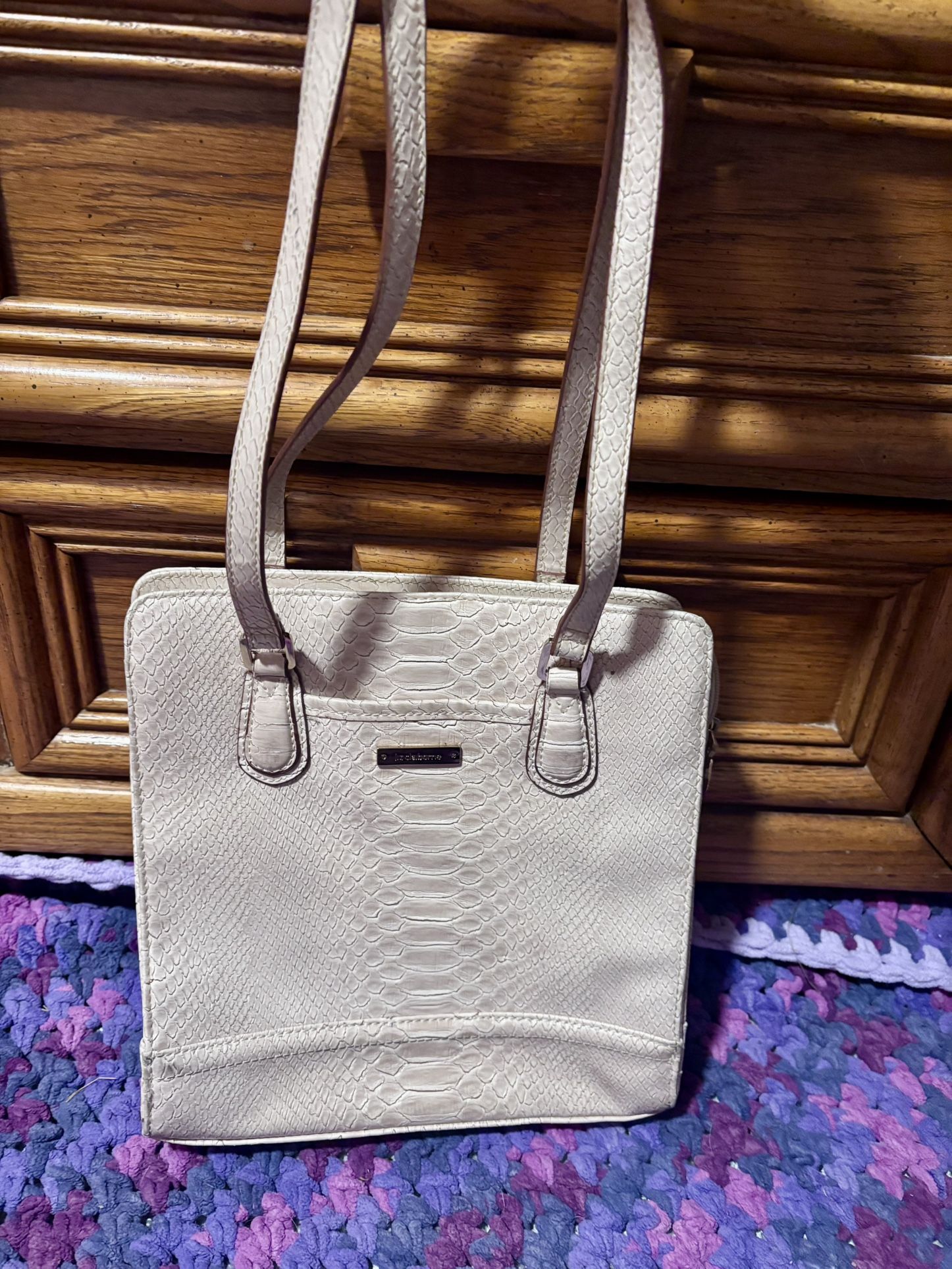 Liz Claiborne Purse