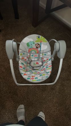 Bright starts Baby swing