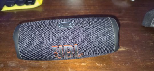 Jbl charge 5