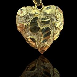 14 K Gold Pendant 