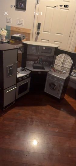 Kids Play Kitchen Set with Appliances