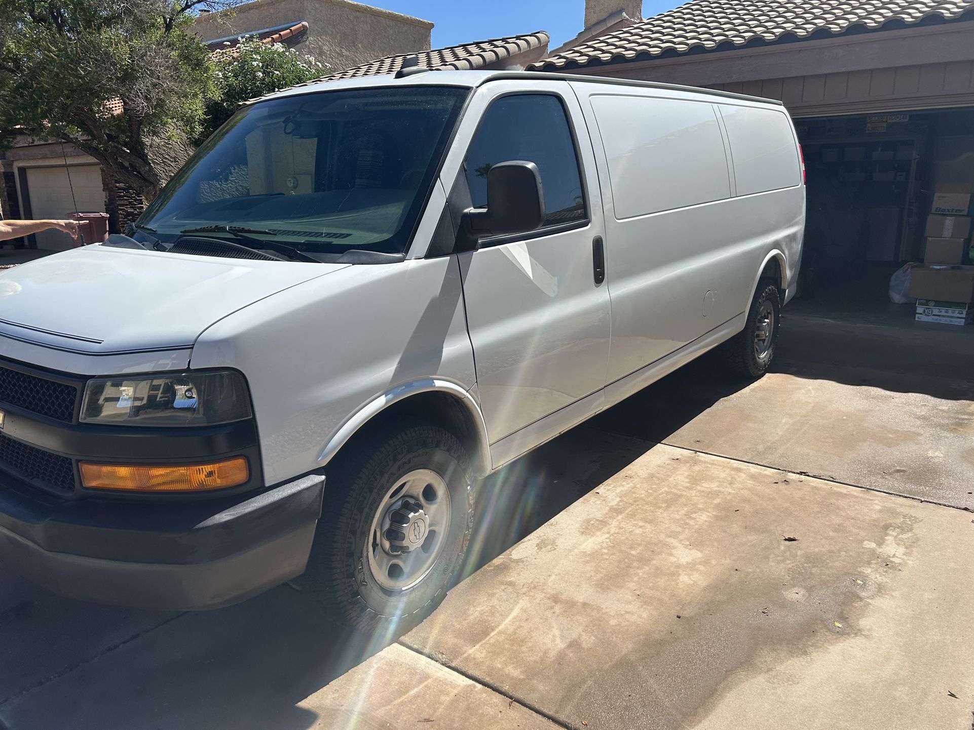 2018 Chevrolet Express 2500