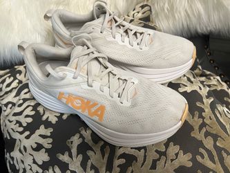 Hoka bondi 8. Size 11 woman’s