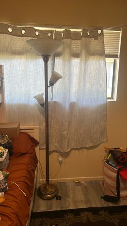 floor lamp