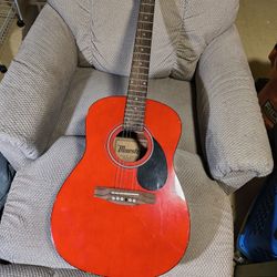 Maestro by Gibson acoustic guitar model ma38trch MISSING ONE STRING 

THERE ARE SOME SUPERFICIAL IMPERFECTIONS HIGHLIGHTED IN THE PICTURES