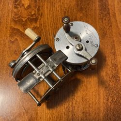 Vintage MAKE IN USA HENDRYX REEL And SHAKESPEARE TRIUMPH 1958 Patented Fishing Reel
