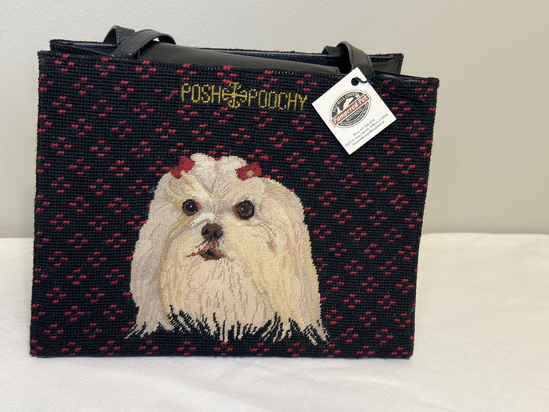 Womenβs bag