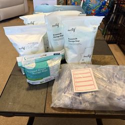Breastmilk bags and colostrum syringes