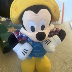 Disney Junior E-I-Oh! Mickey Mouse, Interactive Plush Toy, Sings "Old MacDonald"