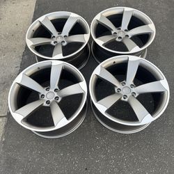 New Set of 20 Inch Rims Wheels 20x9 +30 (5x112) CB: 66.6 Squared Set Fits Audi