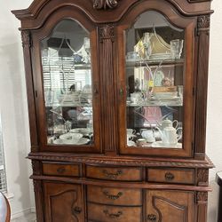 Mahogany China Cabinet 