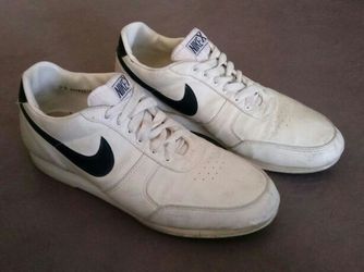 Vintage NIKE bowling shoes size for Sale in CA - OfferUp