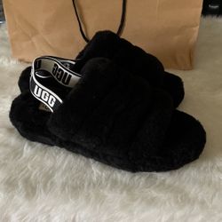 ORIGINAL UGG SLIDES