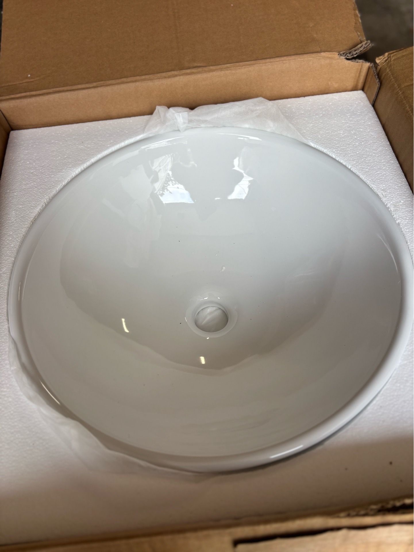 Bathroom sink