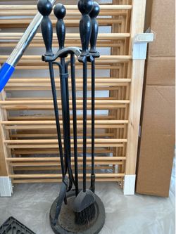 Fire place tools set
