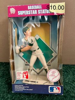 Collectible Sports Bobbleheads & Figurines!