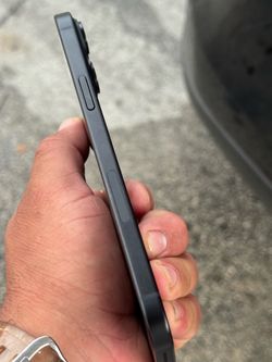 Vendo iPhone 15 plus AT&T 128 gb